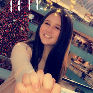 Meet your Posher, Julia